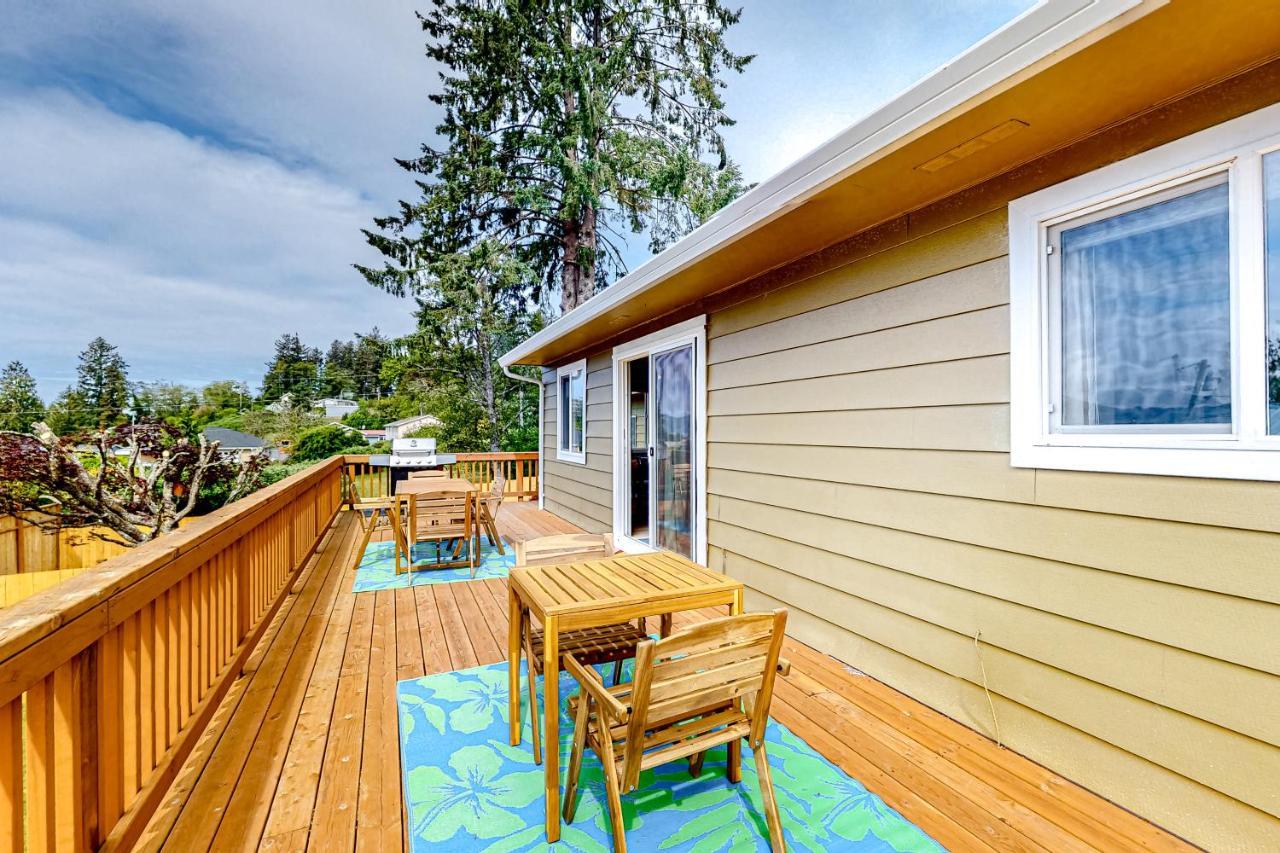 Bonnie'S Bayview Beach House Bay City Exterior foto